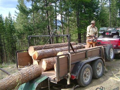 loading logs on trailers